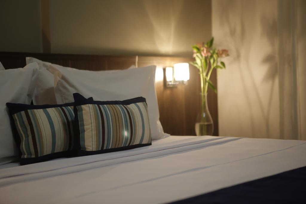 Quality Suites Vila Velha Віла-Веля Екстер'єр фото